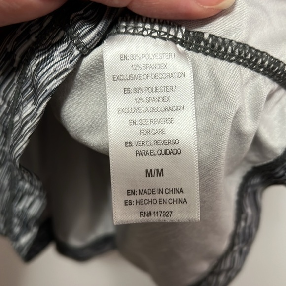 Reebok Racerback Tank Top Size Medium - Picture 3 of 3